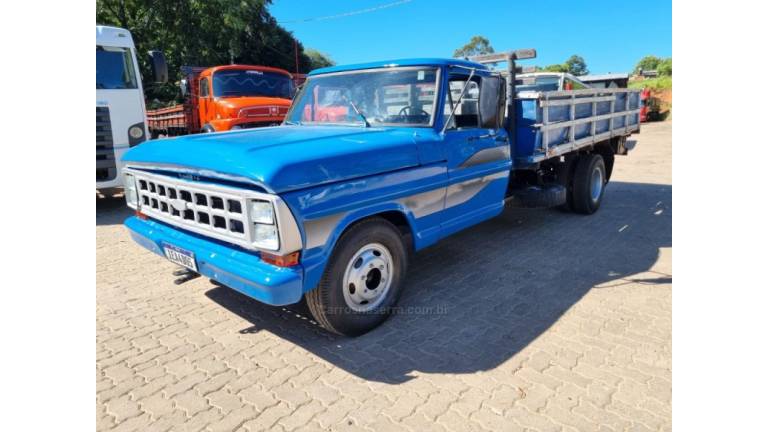 FORD - F-350 - 1976/1976 - Azul - R$ 40.000,00