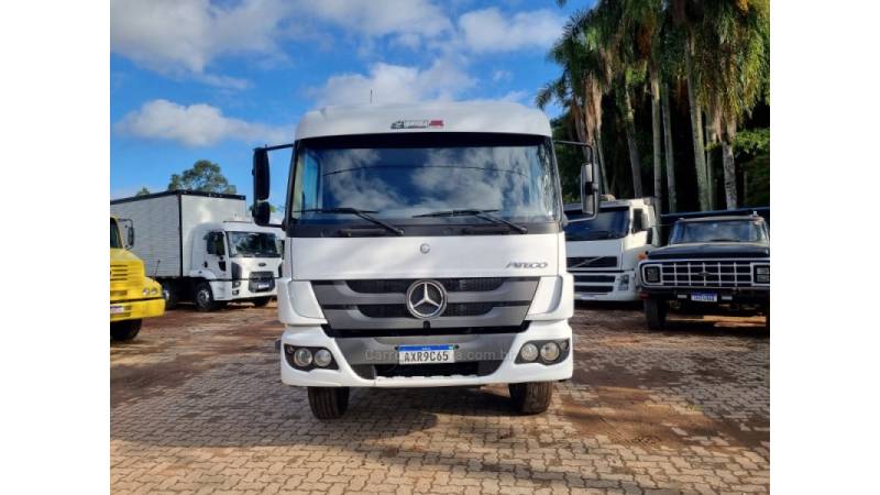 MERCEDES-BENZ - ATEGO 2429 - 2013/2013 - Branca - R$ 330.000,00