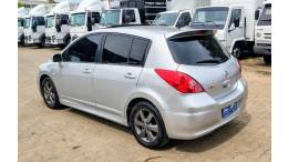 NISSAN - TIIDA - 2012/2012 - Prata - Sob Consulta