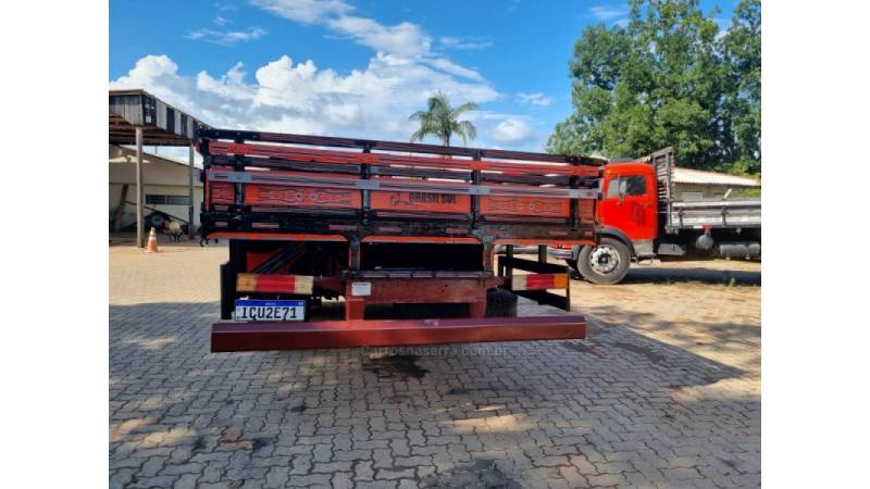 MERCEDES-BENZ - L-1313 - 1974/1974 - Vermelha - R$ 110.000,00