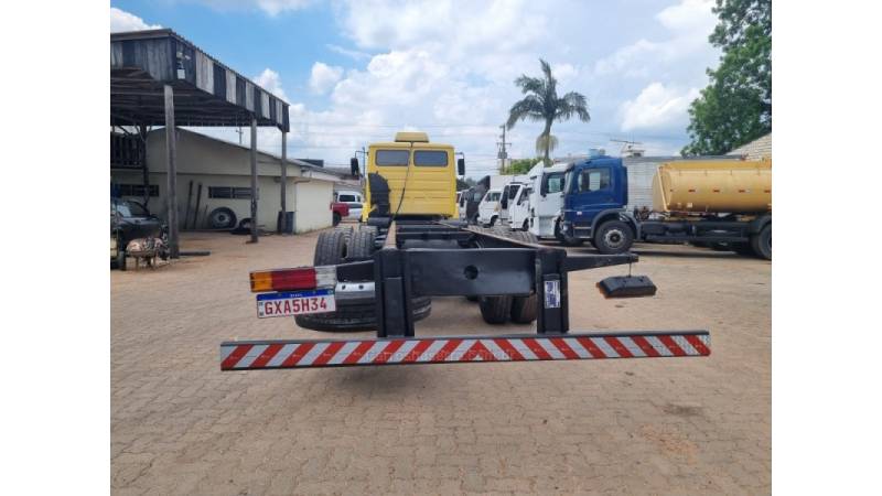 MERCEDES-BENZ - L-1620 - 2001/2001 - Amarela - R$ 210.000,00