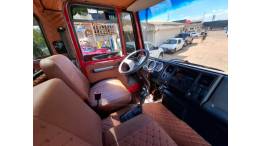 FORD - CARGO 2428 - 2006/2006 - Vermelha - R$ 285.000,00