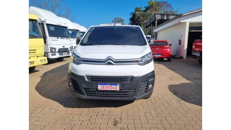 CITROËN - JUMPER - 2021/2022 - Branca - R$ 125.000,00