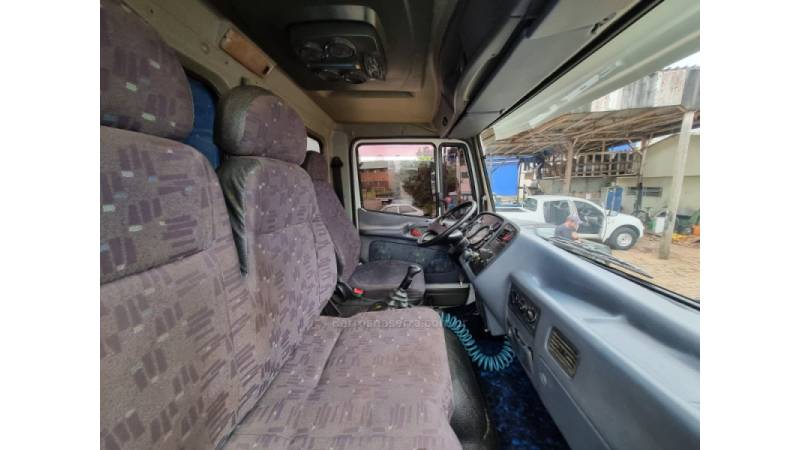 MERCEDES-BENZ - 2423 - 2002/2002 - Branca - R$ 320.000,00