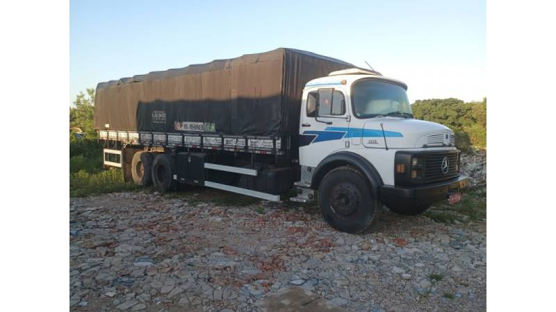 MERCEDES-BENZ - 1113 - 1982/1982 - Branca - R$ 90.000,00