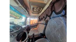 MERCEDES-BENZ - L-1620 - 2005/2006 - Branca - R$ 240.000,00