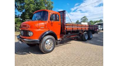 MERCEDES-BENZ - L-1313 - 1974/1974 - Vermelha - R$ 110.000,00