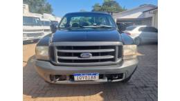 FORD - F-250 - 2001/2001 - Preta - R$ 110.000,00