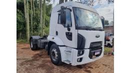 FORD - CARGO 1932 - 2011/2012 - Branca - R$ 130.000,00