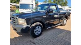 FORD - F-250 - 2001/2001 - Preta - R$ 110.000,00