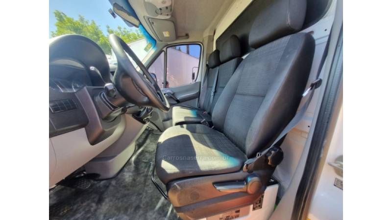 MERCEDES-BENZ - SPRINTER - 2017/2018 - Branca - R$ 230.000,00