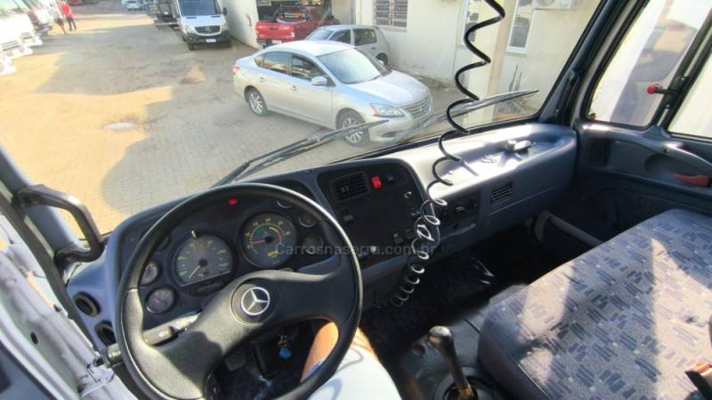 MERCEDES-BENZ - 2726 - 2009/2009 - Branca - R$ 290.000,00