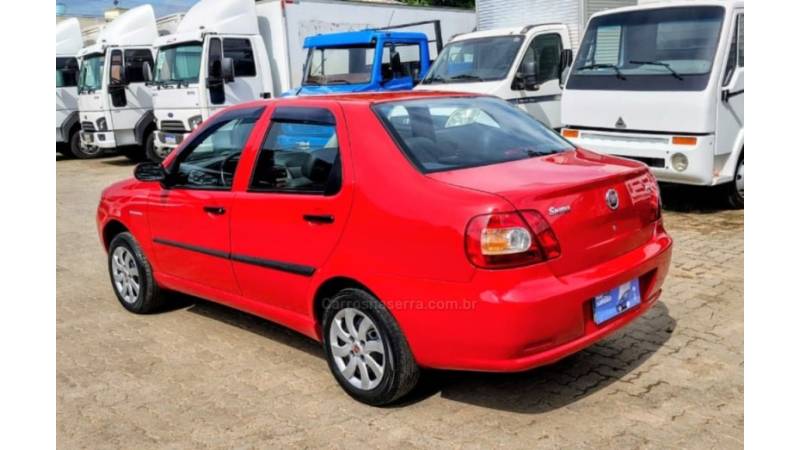 FIAT - SIENA - 2009/2008 - Vermelha - R$ 28.900,00