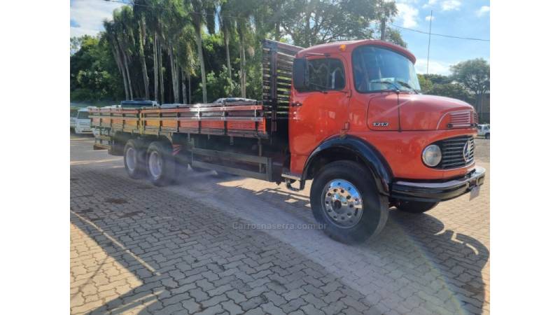 MERCEDES-BENZ - L-1313 - 1974/1974 - Vermelha - R$ 110.000,00