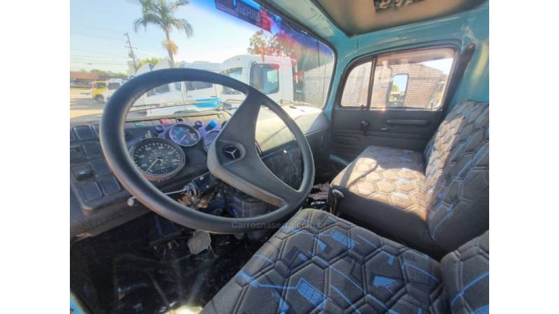 MERCEDES-BENZ - L-1516 - 1984/1984 - Azul - R$ 180.000,00
