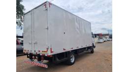 VOLKSWAGEN - 8-150 - 2011/2012 - Branca - R$ 175.000,00
