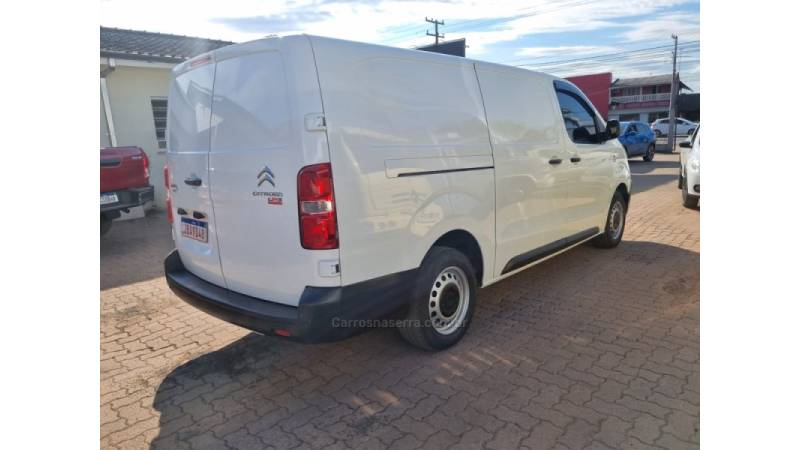 CITROËN - JUMPER - 2021/2022 - Branca - R$ 125.000,00