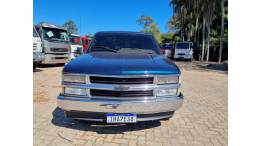 CHEVROLET - SILVERADO - 1997/1998 - Verde - R$ 75.000,00