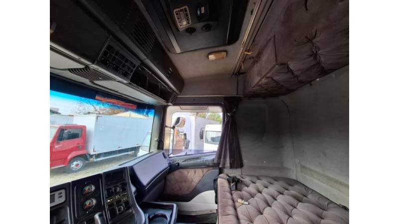 SCANIA - P-124 - 2006/2007 - Branca - R$ 290.000,00