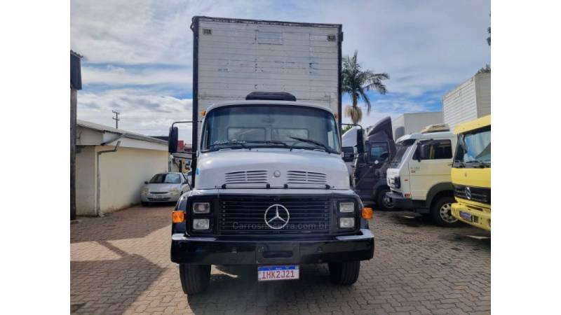 MERCEDES-BENZ - L-1118 - 1987/1987 - Branca - R$ 140.000,00