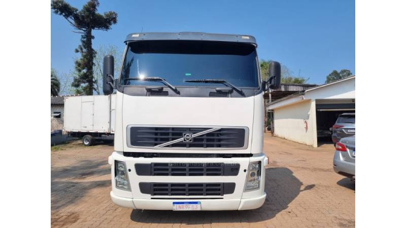 VOLVO - FH - 2007/2007 - Branca - R$ 210.000,00