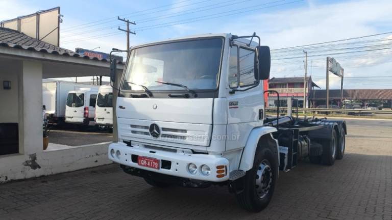 MERCEDES-BENZ - 2726 - 2009/2009 - Branca - R$ 290.000,00