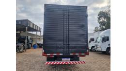 MERCEDES-BENZ - 914 - 2001/2001 - Amarela - R$ 145.000,00