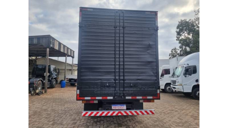 MERCEDES-BENZ - 914 - 2001/2001 - Amarela - R$ 145.000,00