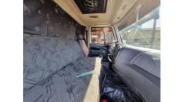 FORD - CARGO 1517 - 2011/2012 - Branca - R$ 190.000,00