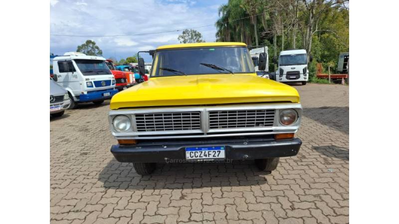 FORD - F-4000 - 1976/1976 - Amarela - R$ 50.000,00