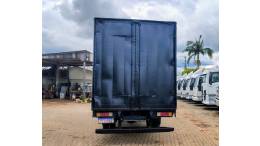 AGRALE - 8500 - 2005/2006 - Branca - R$ 120.000,00