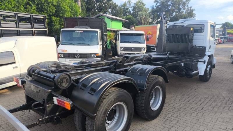 MERCEDES-BENZ - 2726 - 2009/2009 - Branca - R$ 290.000,00
