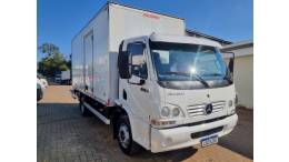 MERCEDES-BENZ - ACCELO 915 - 2011/2011 - Branca - R$ 195.000,00