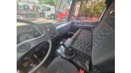 MERCEDES-BENZ - 1720 - 2001/2001 - Branca - R$ 210.000,00