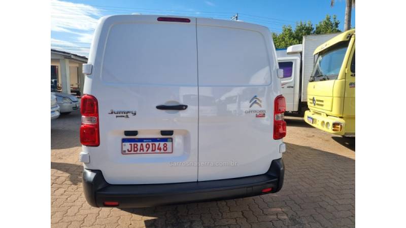 CITROËN - JUMPER - 2021/2022 - Branca - R$ 125.000,00
