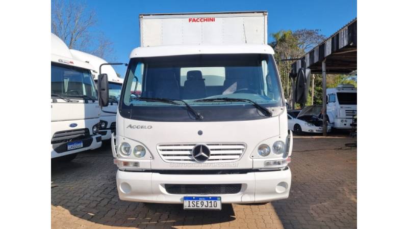 MERCEDES-BENZ - ACCELO 915 - 2011/2011 - Branca - R$ 195.000,00