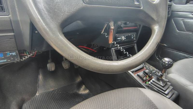 VOLKSWAGEN - GOL - 1994/1994 - Verde - R$ 25.900,00