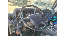 FORD - CARGO 2429 - 2017/2018 - Branca - R$ 430.000,00