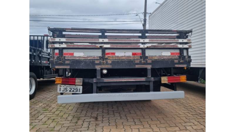 MERCEDES-BENZ - 710 - 2000/2000 - Branca - R$ 130.000,00