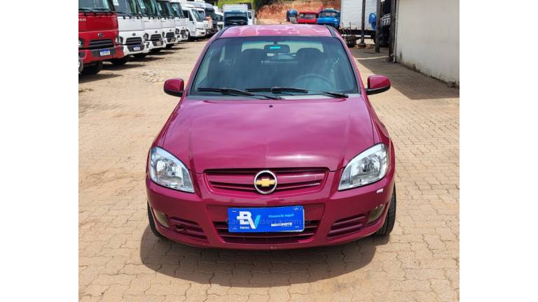 CHEVROLET - CELTA - 2006/2007 - Vermelha - R$ 12.990,00