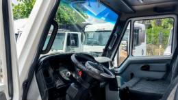 AGRALE - 8500 - 2005/2006 - Branca - R$ 120.000,00