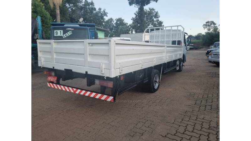 MERCEDES-BENZ - ACCELO 815 - 2017/2018 - Branca - R$ 275.000,00