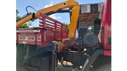 FORD - CARGO 2428 - 2006/2006 - Vermelha - R$ 285.000,00