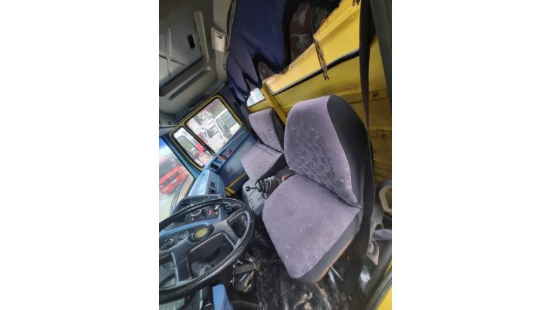 MERCEDES-BENZ - 1214 - 1999/1999 - Amarela - R$ 120.000,00