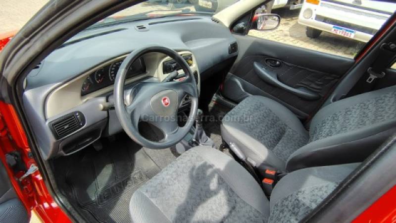 FIAT - SIENA - 2009/2008 - Vermelha - R$ 28.900,00