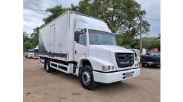 MERCEDES-BENZ - ATRON 1319 - 2014/2014 - Branca - R$ 275.000,00