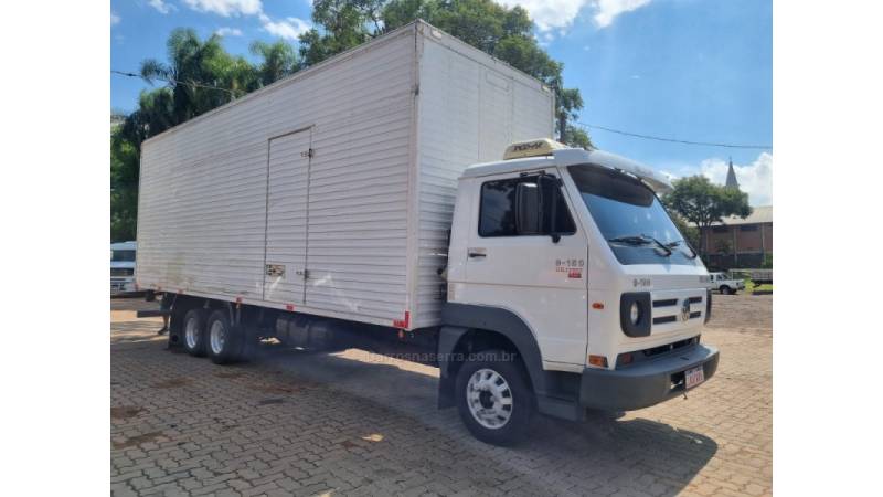 VOLKSWAGEN - 9-150 - 2010/2011 - Branca - R$ 230.000,00