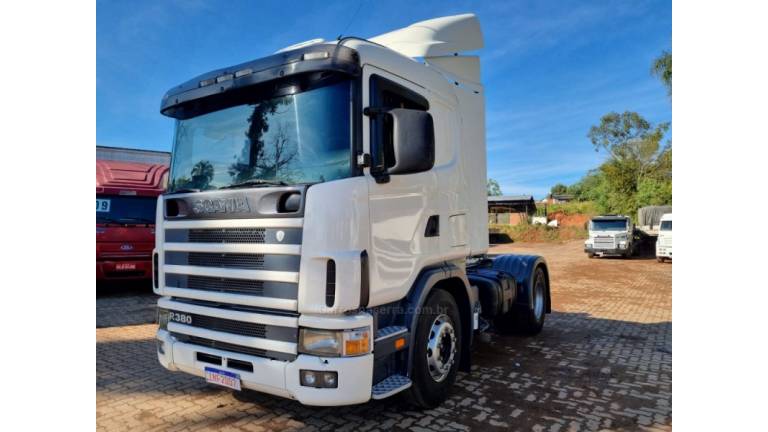 SCANIA - R-114 - 2006/2006 - Branca - R$ 195.000,00