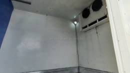 VOLKSWAGEN - 10-160 - 2015/2016 - Vermelha - R$ 270.000,00