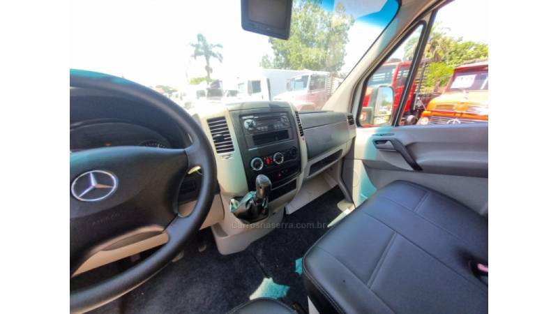 MERCEDES-BENZ - SPRINTER - 2017/2018 - Branca - R$ 190.000,00